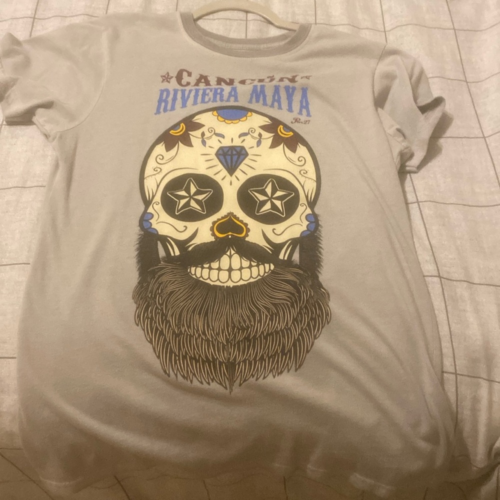 Vintage limited edition skull shirt